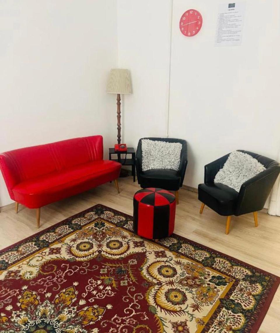 Doxie Rooms And Beds Budapest Bagian luar foto